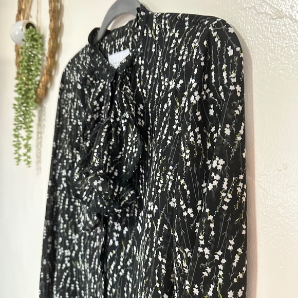 The Shirt by Rochelle Behrens Black Floral with Ruffle Detail, Semi-Sheer, Large - Picture 2 of 7